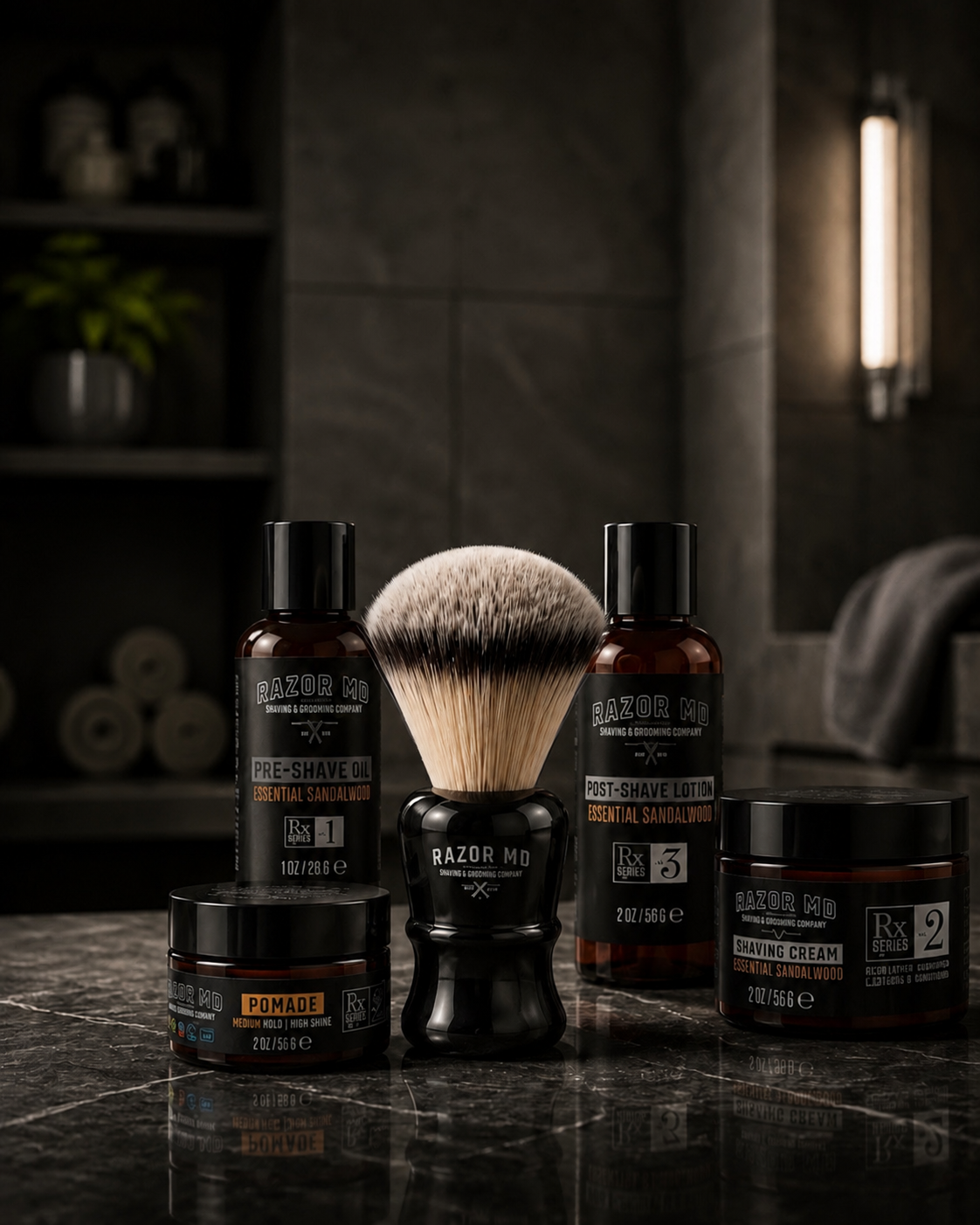 Pinceau de rasage de voyage RAZOR MD à manche noir (poils synthétiques)